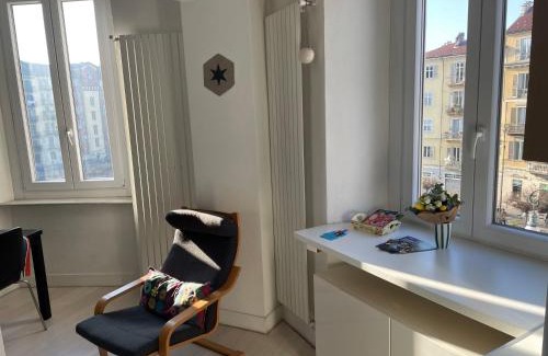 Aurora Apartamento | Un piano sotto Arturo