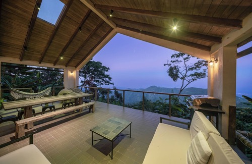 Santa Marta Cabina | Un refugio natural en medio del bosque tropical, Un lugar escondido en las nubes