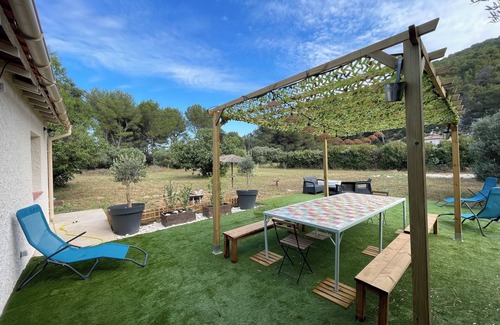 Gemenos Casa | un Séjour de Charme à Gémenos, Niché au Cœur de la Provence