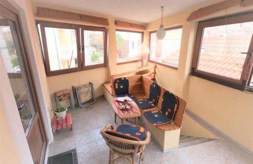 Krapanj Casa | Una's House of Joy