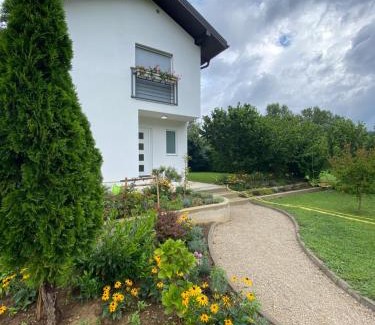 Bihac Casa | Una Verde
