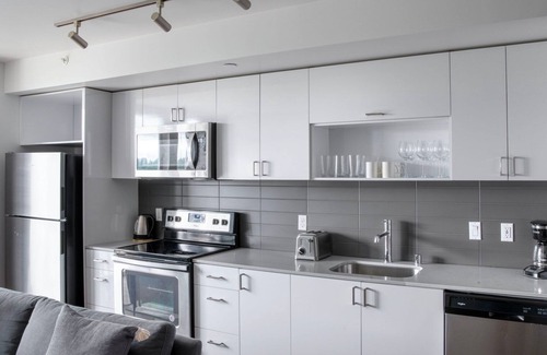 Wilburton Apartamento | Unbelievable Bellevue Studio w/ Lounge & Gym, nr Shops, by Blueground