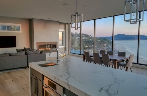 Oceanside Casa | ¡¡¡NUEVO LISTADO!!! ¡Increíbles vistas al mar sin obstáculos, con capacidad para 10!
