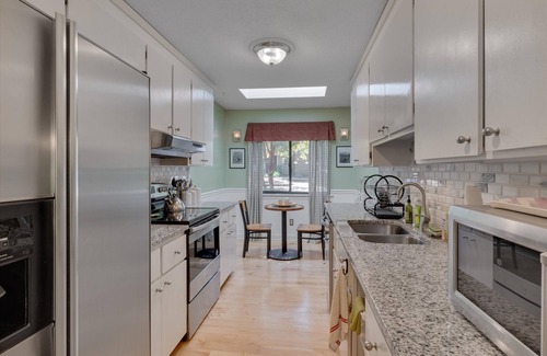 Carrboro Casa | UNC 3BR Retreat @ Village West