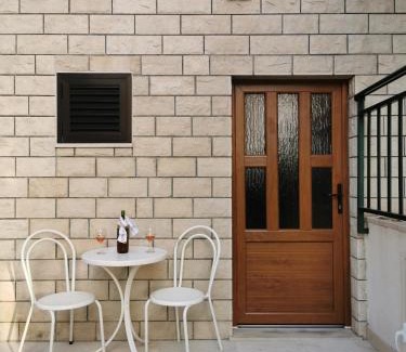 Vrpolje Apartamento | Uncle Apartment