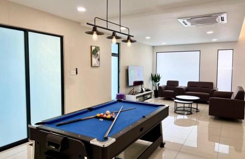 Malacca City Casa | Uncle CK villa 20pax/pool/party