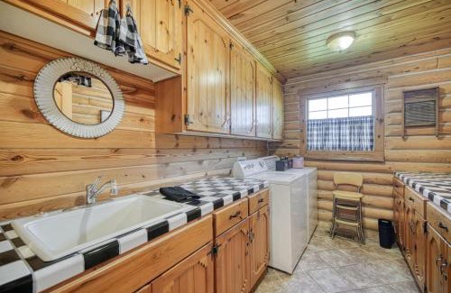 Rigby Casa | Uncle Terry's Cabin