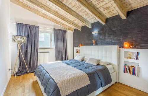 Forlanini Apartamento | Unconventional BnB near Linate - Supreme Meme Loft