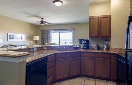 Sevierville Complejo | Uncover Family Fun and Mountain Adventure at Wyndham Smoky Mountains – 2 Bd. Dlx