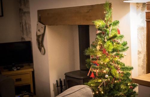 Manod Casa | Under Moor Cottage