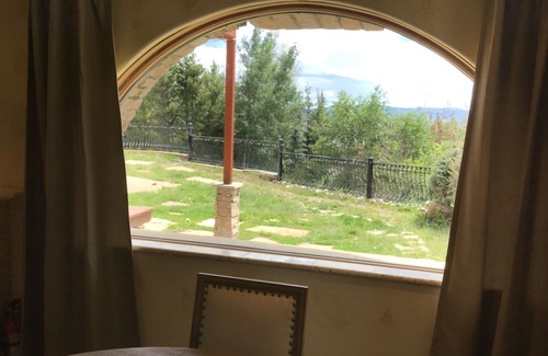 Steamboat Springs Casa | Bajo la góndola - Flat Top Suite, Dog Friendly! # VHR-13-02