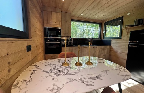 Labaroche Chalet De Esquí | Under the pines with sauna and jacuzzi (Emilie)