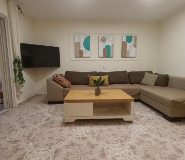 Qatsrin Casa | Under the Stars of the Golan