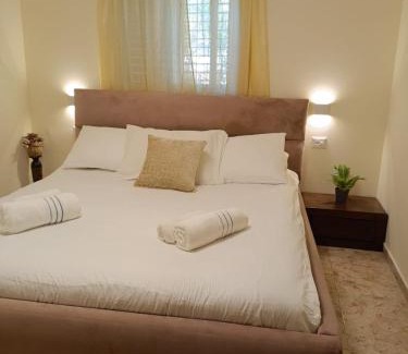 Qatsrin Casa | Under the Stars of the Golan