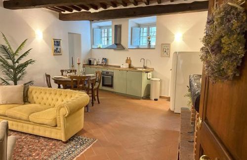 Cortona Apartamento | 'Under the Tuscan Sun' - beautiful apartment with swimming pool near Cortona