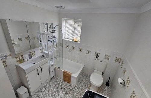 Underdale Apartamento | Underdale 2Bedroom unit Central Comfort