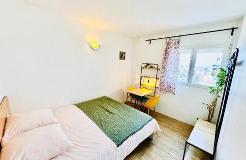Colombes Casa | Une chambre chez habitant