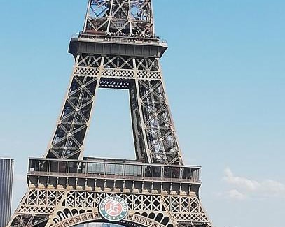 Petit-Colombes Casa | Une chambre dans une petite appartement a côté de paris la défense