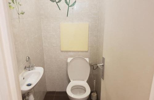 Noisy-le-Grand Casa | une chambre privee entre paris et disneyland