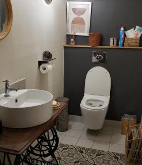 Foulayronnes Cama Y Desayuno | Une pause au milieu des bois