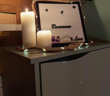 Eyguieres Apartamento | Une Pause Douceur - Suite All in Wood