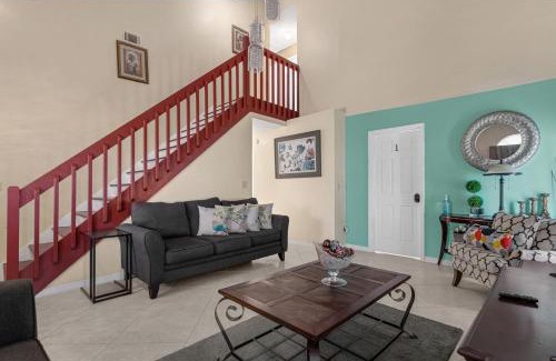 Orlando Casa | Unforgettable Orlando Getaway: 4 Bedrooms 4 Baths