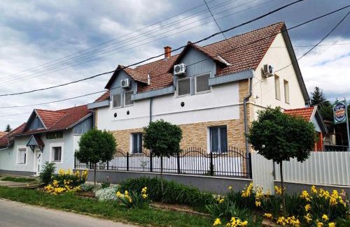 Abadszalok Casa | Unicum Vendégház