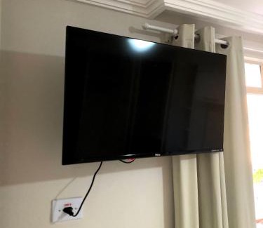 Vila Yolanda Apartamento | Unidade independente e confortável, em sobrado residencial no coração de Foz! TÉRREO e piscina compartilhada