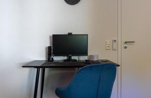 Barmen Apartamento | Uniklinik-Nähe Modernes Apartment, mit Balkon