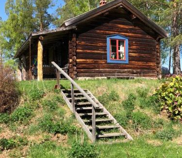 Vamhus Casa | Unikt 1800-tals boende i hjärtat av Dalarna