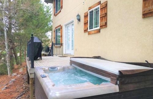 Midvale Casa | Union Pines in Salt Lake with Hot Tub and Deck