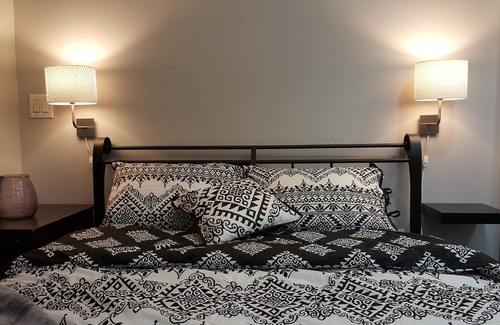 Historic Downtown Apartamento | **UniQ-3Bdrm**..In HearT of DnTwn Jersey City!***5m-to-NY/Lower-Manh*20m--Mdtn!!