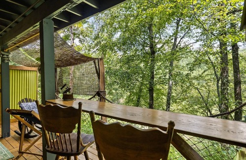 Murphy Apartamento | unique 1-bedroom apt Organic Farm&Resort in Murphy with AC