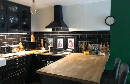 Surbiton Hill Apartamento | Unique 1BD Flat Surbiton Fast links to London City