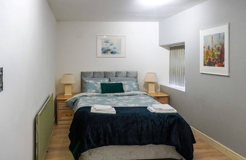 Headingley Apartamento | Unique 2-bed Cottage Flat in Headingley, Near Universities and Shops, Ground