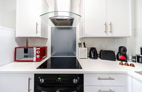 Gabalfa Apartamento | Unique -2 bedroom Flat with Smart TV Cardiff