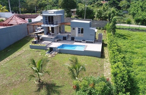 Turbaco Otro | Unique 2BR Farmhouse w/swimming pool - nature - pet lover experience