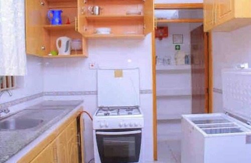 Nairobi Cabaña | UNIQUE 2RR, UN BLUEZONE.STANDALONE, MOSS COMPLIANT