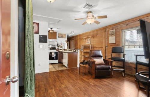 Seventh Ward Casa | Unique 3BD 'Urban Cabin' close to French Quarter