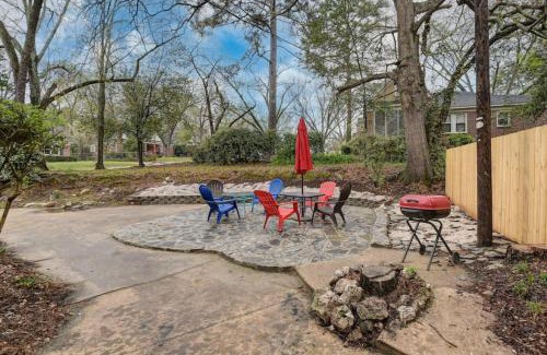 Eau Claire Casa | Unique 3BR - Sleeps 6
