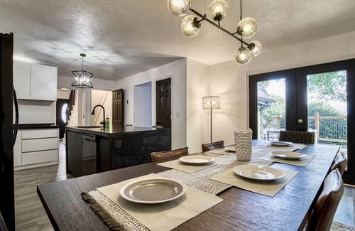 Kodak Casa | Unique 4bed 3bath A-frame