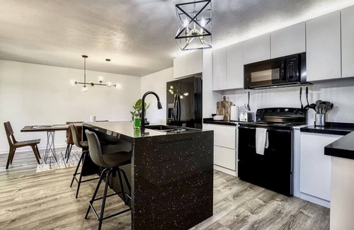 Kodak Casa | Unique 4bed 3bath A-frame