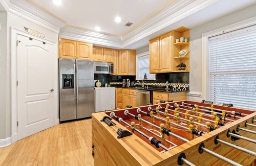 Savannah Beach Villa | Unique 7BR Entire Home With Private Pool