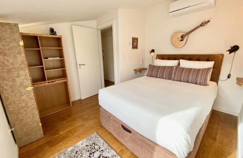 Sao Bento Apartamento | Unique apartment by MyPlaceForYou, in the center of Lisbon with views over the city and the Tagus river