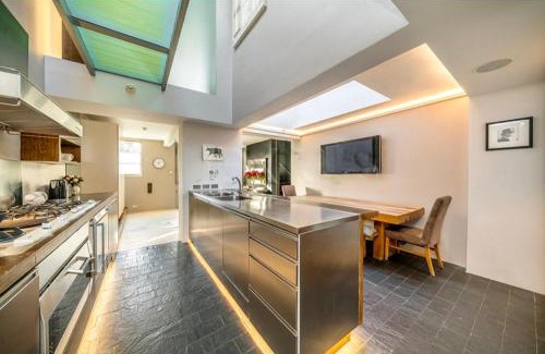 Notting Dale Casa | Unique,architecturally acclaimed,Notting Hill home