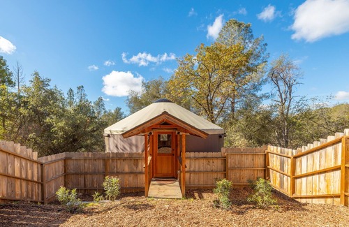 Wishon Apartamento | Unique authentic yurt stay near Yosemite National Park