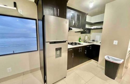 Costa Apartamento | Unique Beachfront ocean view lovely 1BD