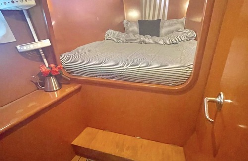Sag Harbor Alquiler De Eote | Unique BnB on the water! - Sailboat in the Hamptons