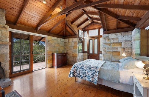 Lovett Bay Casa | Unique Boat-Access: 5-Bed Waterfront Escape