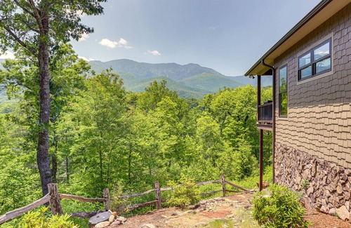 Burnsville Cabaña | Unique Burnsville Home w/ Gorgeous Mountain Views